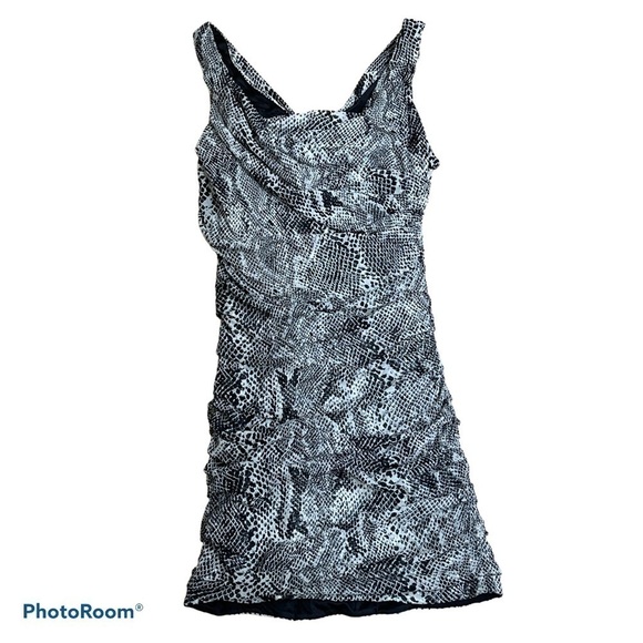 Express Snakeskin Sequin Sparkle Ruched Bodycon Mini Dress Black Gray Size 10 - Picture 1 of 7